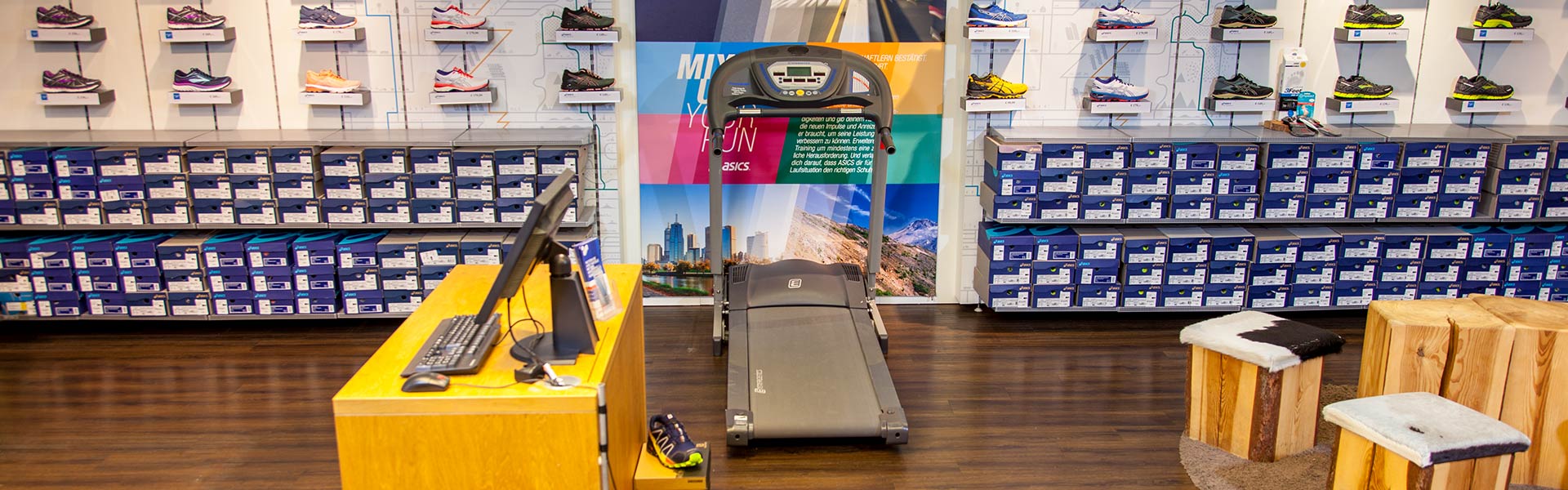 Landhausplatz Intersport Okay