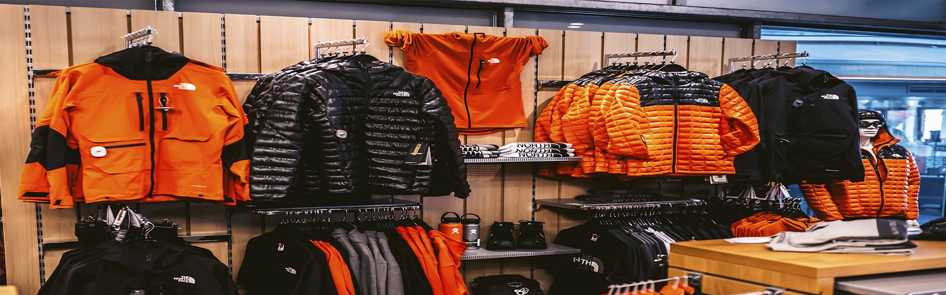 Landhausplatz Intersport Okay